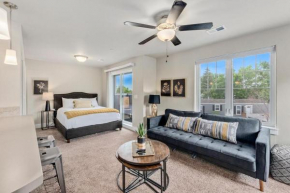 Contemporary Solar Powered Studio near Old Town!, Fort Collins